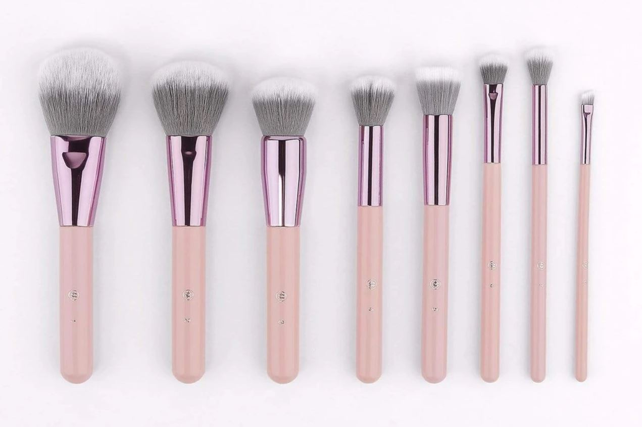BH Cosmetics Opallusion Dreamy 8 Piece Brush Set