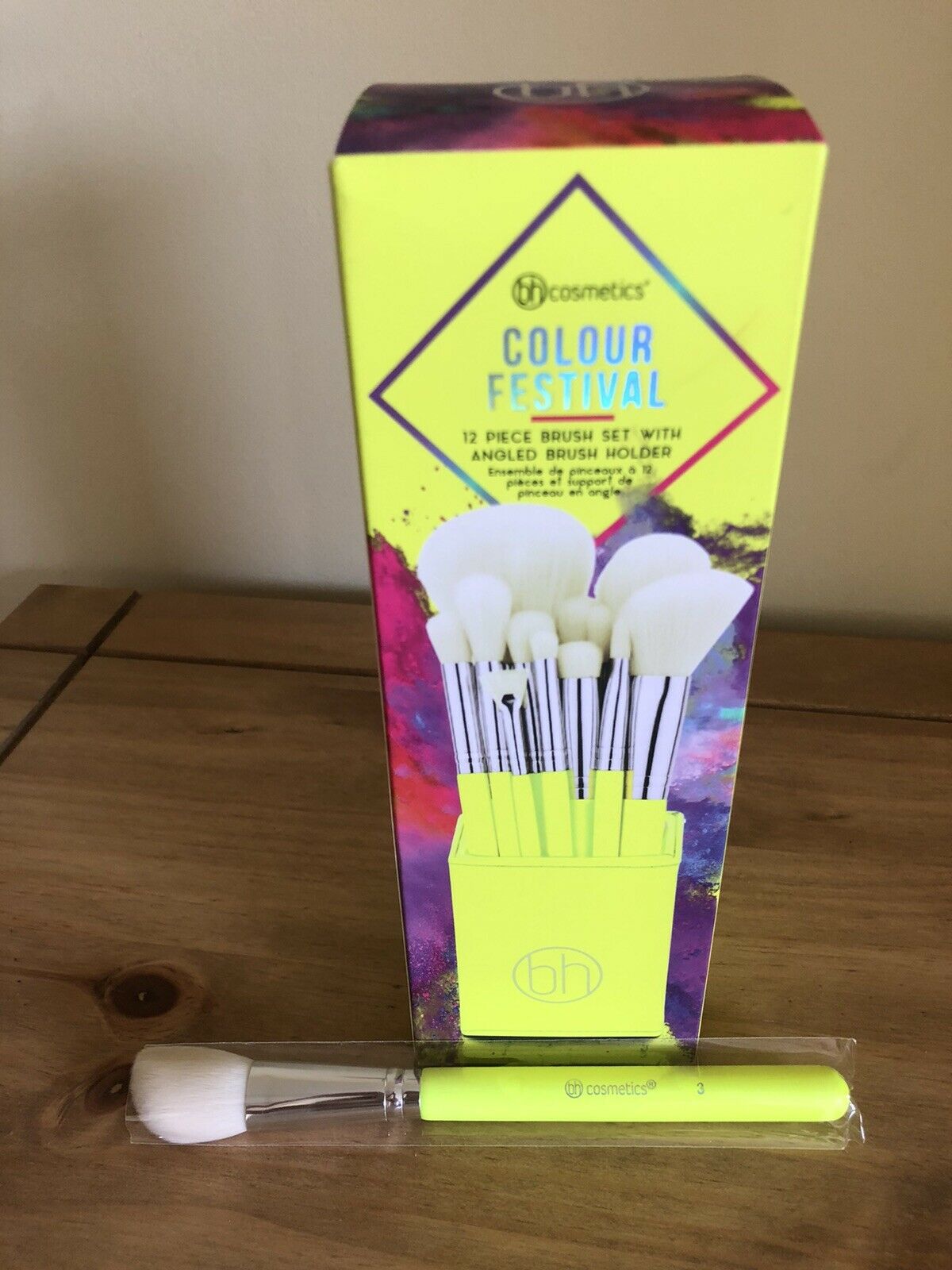 BH Cosmetics Colour Festival 12 Piece Brush Set